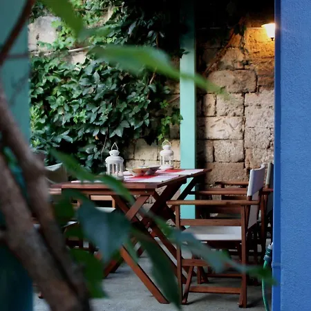 Ferienhaus Serene House,Beautiful Garden in Old Town *