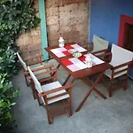 펜션 Serene House,beautiful Garden In Old Town Rhodes City
