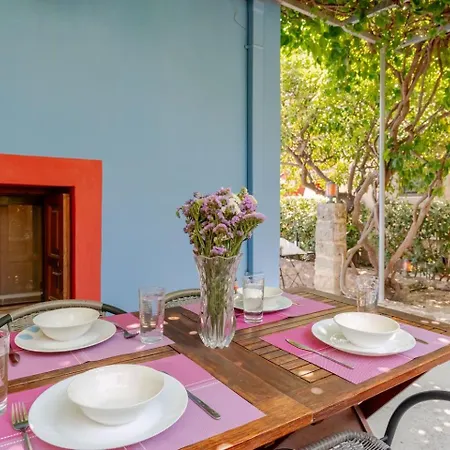 Serene House,beautiful Garden In Old Town *