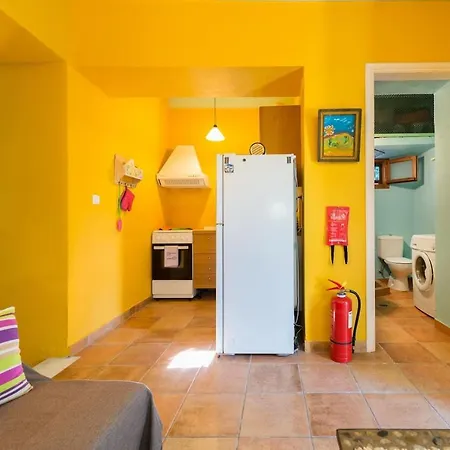 Serene House,Beautiful Garden In Old Town 度假居