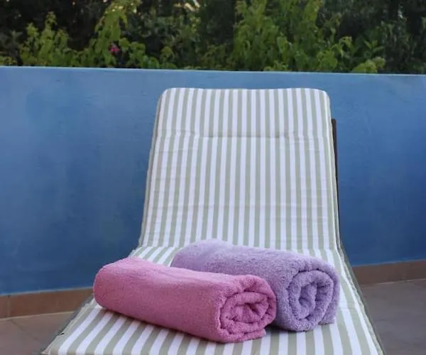 Serene House,beautiful Garden In Old Town Casa vacanze *